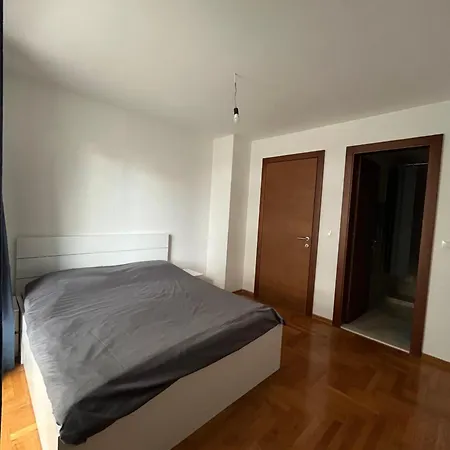 Waves 106 Apartament *