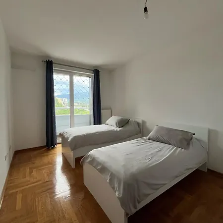 Waves 106 Apartament *